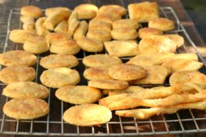 Savoury biscuits with smoked cheddar