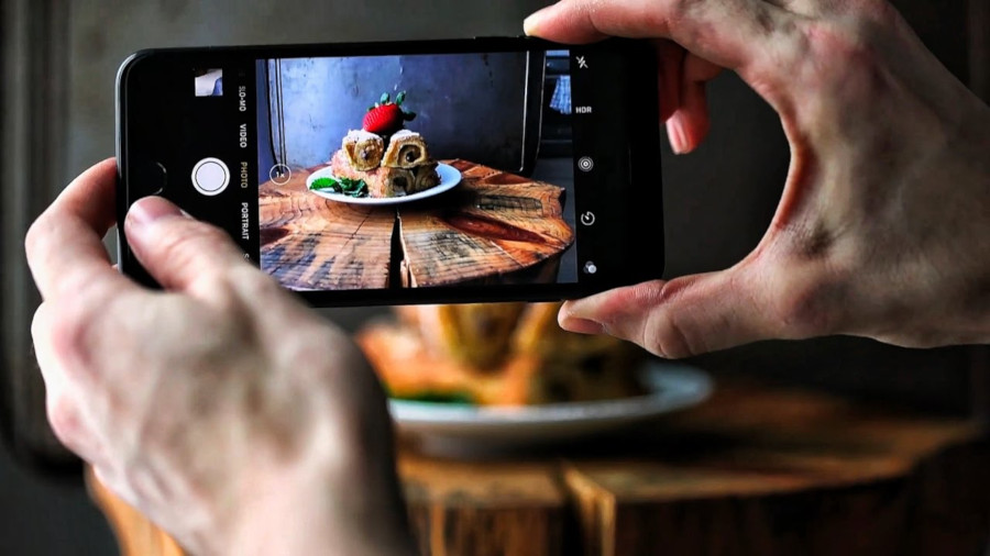 taking-better-photos-with-your-mobile-phone-on-check-by-pricecheck